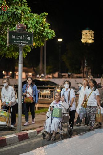 ภาพ No.125998:พิธีทำบุญเมืองนครราชสีมา ฉลอง 556 ปี ตักบาตรพระ 10,000 รูป ในวันเสาร์ที่ 2 มีนาคม พ.ศ.2567 ณ อนุสาวรีย์ท้าวสุรนารี จ.นครราชสีมา จัดโดย คณะสงฆ์จังหวัดนครราชสีมา ร่วมกับสำนักงานจังหวัดนครราชสีมา