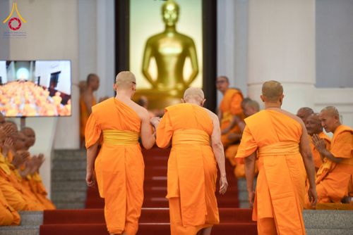 ภาพ No.264725:วันอาทิตย์ที่ 2 พฤศจิกายน พ.ศ. 2568 พิธีกรานกฐิน ณ โบสถ์พระไตรปิฏก วัดพระธรรมกาย จ.ปทุมธานี