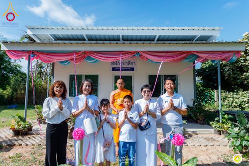 ภาพ No.158711:พิธีทอดผ้าป่า ศูนย์ปฏิบัติธรรมสวนผึ้ง จ.ราชบุรี วันที่ 15 กันยายน พ.ศ. 2567