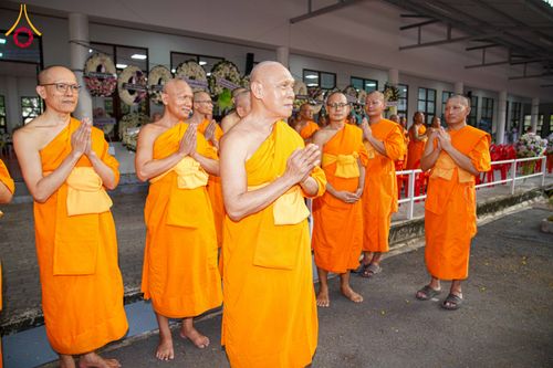 ภาพ No.315097:วันจันทร์ที่ 23 มีนาคม พ.ศ. 2569 พิธีบำเพ็ญกุศล คุณพ่อณรงค์ จินตมากุล  สิริอายุ 99 ปี 11 เดือน โยมบิดา พระครูปลัดรัตนวีรวัฒน์ (รังสฤษดิ์ อิทฺธิจินตโก) ที่ปรึกษาเจ้าคณะจังหวัดปทุมธานี เจ้าอาวาสวัดพระธรรมกาย  ณ ห้องปลูกศรัทธา 2 วัดพระธรรมกาย ปทุมธานี