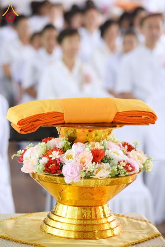 ภาพ No.172736:พิธีทอดกฐิน ศูนย์ปฏิบัติธรรมบ้านแก้วเรือนธรรม อ.เฉลิมพระเกียรติ จ.สระบุรี ในโครงการกฐินสามัคคีทั่วไทย 30,000 วัด บูชาธรรม 80 ปี หลวงพ่อธัมมชโย โดยคณะศิษยานุศิษย์วัดพระธรรมกาย วันที่ 26 ตุลาคม พ.ศ. 2567