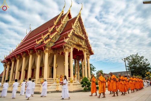 ภาพ No.101092:พิธีอุปสมบทหมู่ ในโครงการอุปสมบทบูชาธรรม มหาปูชนียาจารย์ พ.ศ. 2566 ณ วัดท่าเกวียน อำเภอพนมสารคาม จังหวัดฉะเชิงเทรา วันที่ 5 ธันวาคม พ.ศ. 2566