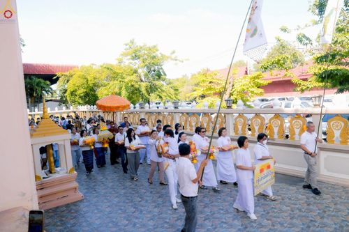 ภาพ No.257950:วันที่ 18 ตุลาคม พ.ศ. 2568 พิธีทอดกฐินสามัคคีทั่วไทย 30,000 วัด โดยคณะศิษยานุศิษย์ บูชาธรรม 81 ปี หลวงพ่อธัมมชโย ณ วัดไชยภูมิธาราม(ท่าอิฐ) อำเภอเมือง จังหวัดฉะเชิงเทรา