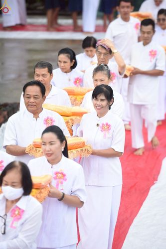 ภาพ No.246810:วันอาทิตย์ที่ 14 กันยายน พ.ศ. 2568 พิธีทอดผ้าป่า ซื้อดิน ปรับพื้นที่ลานธรรม  และพิธีกลั่นแผ่นดิน โปรยทราย สถาปนาองค์พระเจดีย์ เพื่อสร้างสันติภาพโลก  ณ ศูนย์ปฏิบัติธรรมสระบุรี อ.พระพุทธบาท จ.สระบุรี