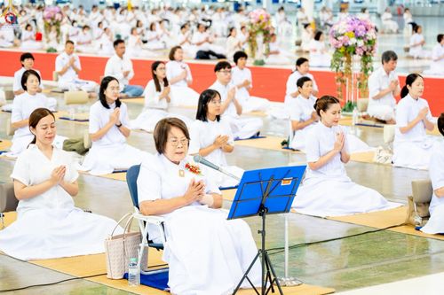 ภาพ No.240157:วันอาทิตย์ที่ 24 สิงหาคม พ.ศ. 2568 งานบุญวันอาทิตย์ พิธีจุดเทียนใจ ไฟนิรันด์ อนันตชัย ณ วัดพระธรรมกาย จ.ปทุมธานี