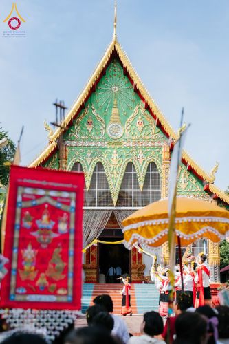 ภาพ No.169248:พิธีทอดกฐิน ณ วัดพุทธนิมิตร จ.เชียงใหม่ ในโครงการกฐินสามัคคีทั่วไทย 30,000 วัด บูชาธรรม 80 ปี หลวงพ่อธัมมชโย โดยคณะศิษยานุศิษย์วัดพระธรรมกาย วันที่ 24 ตุลาคม พ.ศ. 2567