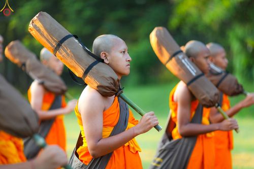 ภาพ No.104083:พิธีเดินธรรมยาตรา สามเณรธรรมทายาทชาวอินโดนีเซียกว่า 1,000 รูป ณ มหาเจดีย์บุโรพุทโธ ประเทศอินโดนีเซีย ในวันที่ 21 ธันวาคม พ.ศ. 2566