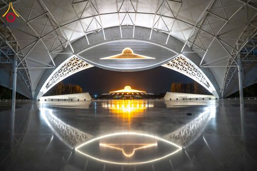 ภาพ No.187576:พิธีฉลองชัยสวดมนต์บทธัมมจักกัปปวัตนสูตร 7,000,000,000 จบ และพิธีสวดมนต์ข้ามปี วันที่ 31 ธันวาคม พ.ศ. 2567 ถึงวันที่ 1 มกราคม พ.ศ. 2568 ณ มหารัตนวิหารคด วัดพระธรรมกาย จ.ปทุมธานี