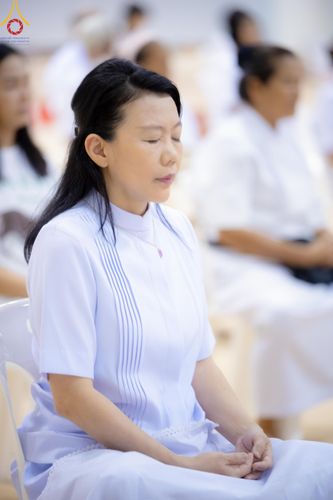 ภาพ No.180769:พิธีถวายภัตตาหารเมนูสวรรค์ และพิธีถวายอุปกรณ์กันหนาว แด่คณะพระภิกษุสามเณรวัดพระธรรมกาย วันอาทิตย์ที่ 8 ธันวาคม พ.ศ.2567 ณ สภาธรรมกายสากล วัดพระธรรมกาย