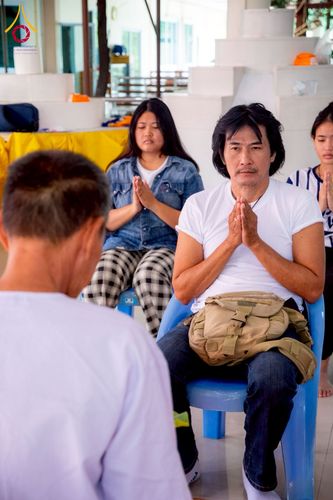 ภาพ No.276322:วันศุกร์ที่ 5 ธันวาคม 2568 (วันพ่อแห่งชาติ) พิธีบรรพชาอุปสมบทหมู่ธรรมทายาท จำนวน 14 รูป โครงการบรรพชาอุปสมบทหมู่ รุ่นบูชาธรรมมหาปูชนียาจารย์ ประจำปี 2568  ณ ศูนย์อบรมเยาวชนบางปะหัน จังหวัดพระนครศรีอยุธยา