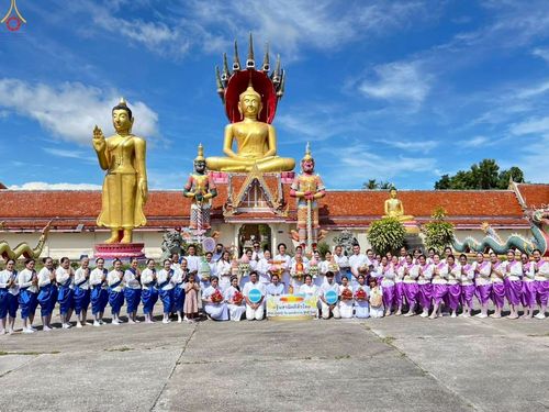 ภาพ No.252456:วันที่ 11 ตุลาคม พ.ศ. 2568 พิธีทอดกฐินสามัคคีทั่วไทย 30,000 วัด โดยคณะศิษยานุศิษย์ บูชาธรรม 81 ปี หลวงพ่อธัมมชโย ณ วัดนางเหล้า จ.สงขลา