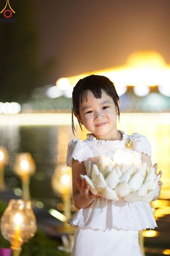 ภาพ No.170253:พิธีลอยกระทงธรรม ณ สระเศรษฐีทะเลบุญ มหาวิหารพระมงคลเทพมุนีฯ วัดพระธรรมกาย วันศุกร์ที่ 15 พฤศจิกายน พ.ศ.2567 (วันเพ็ญ 15 ค่ำ เดือน 12)