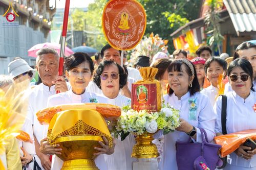 ภาพ No.183801:พิธีทอดกฐิน ณ วัดหลักสาม เขตหนองแขม กรุงเทพมหานคร ในโครงการทอดกฐินสามัคคีทั่วไทย 30,000 วัด บูชาธรรม 80 ปี หลวงพ่อธัมมชโย โดยคณะศิษยานุศิษย์วัดพระธรรมกาย วันที่ 10 พฤศจิกายน พ.ศ. 2567