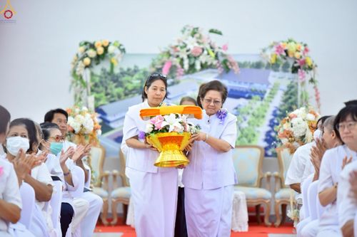 ภาพ No.230031:วันพฤหัสบดีที่ 26 มิถุนายน พ.ศ. 2568 พิธีทอดผ้าป่าฉลองอาคารชุดศูนย์ปฏิบัติธรรมน้ำใสใจสว่าง น้อมบูชาธรรมอายุวัฒนะมงคล 81 ปี หลวงพ่อธัมมชโย ณ ศูนย์ปฏิบัติธรรมน้ำใสใจสว่าง เขตบางกอกน้อย กรุงเทพมหานคร