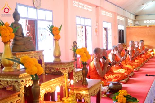 ภาพ No.171950:พิธีทอดกฐิน ณ วัดบ้านโนน จ.ปราจีนบุรี ในโครงการกฐินสามัคคีทั่วไทย 30,000 วัด บูชาธรรม 80 ปี หลวงพ่อธัมมชโย โดยคณะศิษยานุศิษย์วัดพระธรรมกาย วันที่ 27 ตุลาคม พ.ศ. 2567