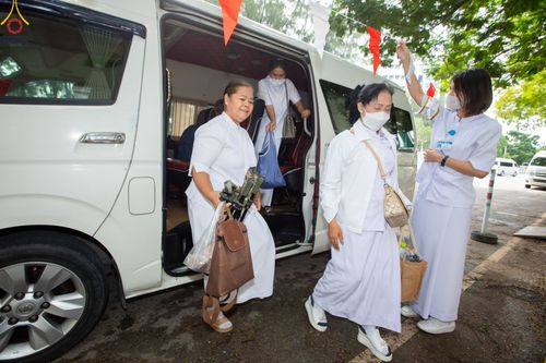 ภาพ No.88861:พิธีบูชาครูผู้ค้นพบวิชชาธรรมกาย วันศุกร์ที่ 29 กันยายน พ.ศ. 2566 วันเพ็ญขึ้น 15 ค่ำ เดือน 10 ณ วัดพระธรรมกาย