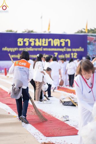 ภาพ No.112407:V.11 สามารถ การเตรียมงาน เก็บงาน การรับบุญของเจ้าหน้าที่หน่วยงานต่างๆ เพื่อโครงการธรรมยาตรา กตัญญูบูชา มหาปูชนียาจารย์ พระมงคลเทพมุนี (สด จนฺทสโร) พระผู้ปราบมาร อนุสรณ์สถาน 7 แห่ง ปีที่ 12 ระหว่างวันที่ 2 - 31 มกราคม พ.ศ.2567