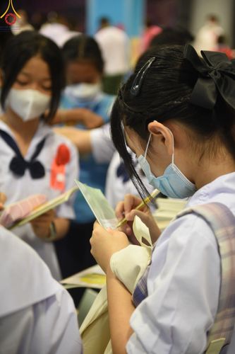 ภาพ No.102286:วันรวมพลังเด็กดี ผู้นำฟื้นฟูศีลธรรมโลก จังหวัดสระบุรี ณ ห้างทวีกิจคอมเพล็กซ์  อ.เมือง จ.สระบุรี วันพุธที่ 13 ธันวาคม พ.ศ. 2566