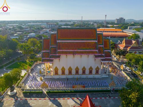 ภาพ No.101232:พิธีบรรพชาธรรมทายาท ในโครงการอุปสมบทบูชาธรรม มหาปูชนียาจารย์ พ.ศ. 2566 ณ วัดกลาง พระอารามหลวง จ.บุรีรัมย์ วันที่ 6 ธันวาคม พ.ศ. 2566