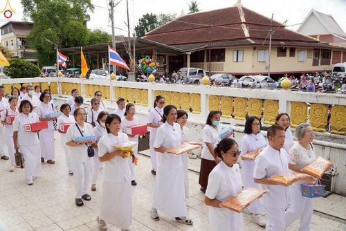 ภาพ No.252139:วันที่ 11 ตุลาคม พ.ศ. 2568 พิธีทอดกฐินสามัคคีทั่วไทย 30,000 วัด โดยคณะศิษยานุศิษย์ บูชาธรรม 81 ปี หลวงพ่อธัมมชโย ณ วัดกลางทุมมาวาส อ.พนัสนิคม จ.ชลบุรี