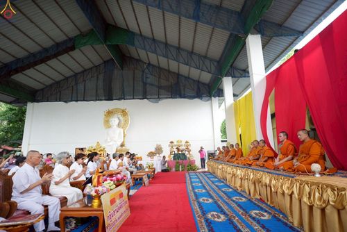 ภาพ No.257093:วันที่ 17 ตุลาคม พ.ศ. 2568 พิธีทอดกฐินสามัคคีทั่วไทย 30,000 วัด โดยคณะศิษยานุศิษย์ บูชาธรรม 81 ปี หลวงพ่อธัมมชโย ณ วัดไผ่ล้อม(เก่า) จ.ราชบุรี
