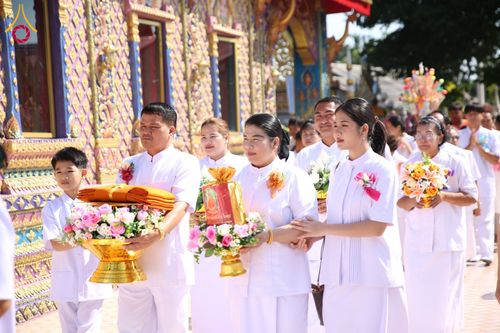 ภาพ No.181960:พิธีทอดกฐิน ณ วัดคลองตะแบก จ.นครราชสีมา ในโครงการทอดกฐินสามัคคีทั่วไทย 30,000 วัด บูชาธรรม 80 ปี หลวงพ่อธัมมชโย โดยคณะศิษยานุศิษย์วัดพระธรรมกาย วันที่ 2 พฤศจิกายน พ.ศ. 2567