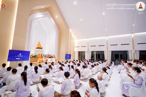 ภาพ No.247701:วันที่ 12-14 กันยายน พ.ศ. 2568 โครงการอบรม อุบาสกแก้ว อุบาสิกาแก้ว รุ่นที่ 1 ณ ศูนย์ปฏิบัติธรรมพระมงคลเทพมุนี อ.สองพี่น้อง จ.สุพรรณบุรี