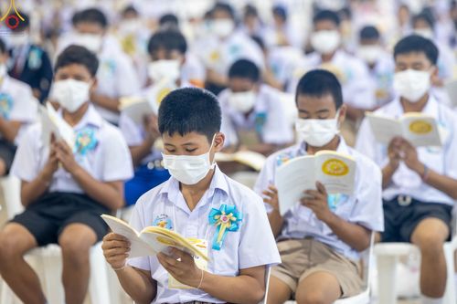 ภาพ No.89614:อบรมเชิงปฏิบัติการจัดกิจกรรมทอดกฐินสัมฤทธิ์ และพิธีมอบผ้าไตรประธานกฐินสัมฤทธิ์เด็กดี V-Star ประจำปีพุทธศักราช 2566  วันเสาร์ที่ 9 กันยายน พ.ศ. 2566 ณ สภาธรรมกายสากล วัดพระธรรมกาย จ.ปทุมธานี