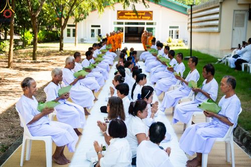 ภาพ No.180222:พิธีตัดปอยผม ปลงผม นาคธรรมทายาท  ณ ศูนย์ปฏิบัติธรรมพนมสารคาม (เพชรตะวัน) จ.ฉะเชิงเทรา โครงการบรรพชาอุปสมบท บูชาธรรมมหาปูชนียาจารย์ ประจำปี 2567 วันที่ 30 พฤศจิกายน พ.ศ. 2567