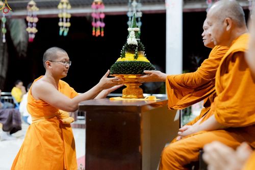 ภาพ No.234169:พิธีมุทิตาสักการะ "พระสิริรัตนเมธี" เจ้าคณะจังหวัดเลย ,พิธีถวายไทยธรรม ๙ วัด และพิธีทอดผ้าป่าเพื่อสร้างทุกสิ่ง  ในวาระทำบุญครบรอบ ๑๐ ปี ณ ศูนย์ปฏิบัติธรรมแก้วภูเรือ อ.ภูเรือ จ.เลย