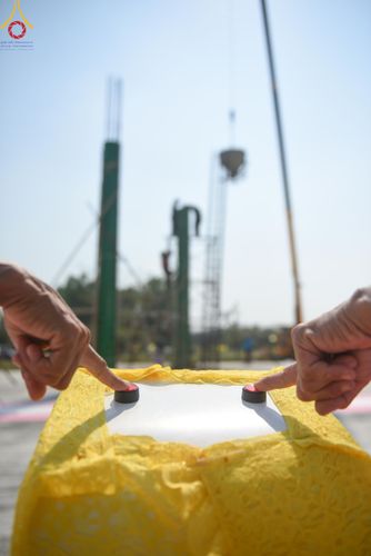 ภาพ No.121081:พิธีทอดผ้าป่า โครงสร้างหลังคา เสาคู่ค้ำฟ้ามหามงคล เพื่อสถาปนาอาคาร 80 ปี หลวงพ่อธัมมชโย ณ ศูนย์ปฏิบัติธรรมวิหารแดง ต.เจริญธรรม อ.วิหารแดง จ.สระบุรี วันที่ 27 มกราคม พ.ศ. 2567