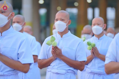 ภาพ No.63097:โครงการอุปสมบทหมู่ บูชาธรรมหลวงพ่อธัมมชโย พ.ศ.2567 ณ ลานธรรม พระมหาธรรมกายเจดีย์ วัดพระธรรมกาย วันที่ 13 เมษายน พ.ศ.2567