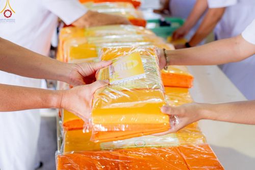 ภาพ No.212676:วันอาทิตย์ที่ 23 มีนาคม พ.ศ. 2568 พิธีร่วมบุญโครงการบรรพชาสามเณร 5,000 รูป ณ ห้องแก้วสารพัดนึก 2 วัดพระธรรมกาย