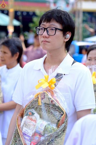 ภาพ No.257438:วันที่ 12 ตุลาคม พ.ศ. 2568 พิธีทอดกฐินสามัคคีทั่วไทย 30,000 วัด โดยคณะศิษยานุศิษย์ บูชาธรรม 81 ปี หลวงพ่อธัมมชโย ณ วัดช่องลม กรุงเทพมหานคร