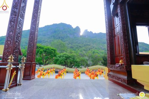 ภาพ No.93736:กิจกรรมสามเณร ศูนย์ปฏิบัติธรรมสวนผึ้ง จ.ราชบุรี ในโครงการบรรพชาสามเณรฟื้นฟูพระพุทธศาสนาทั่วไทย