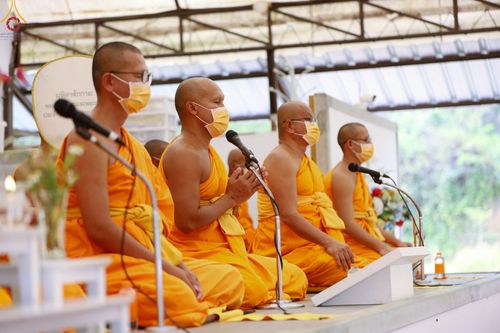 ภาพ No.76832:พิธีทอดผ้าป่าแก้วสำเร็จ เพื่อปูพื้นอาคารอเนกประสงค์ทั้ง 4 หลัง วันอาทิตย์ที่ 26 กุมภาพันธ์ พ.ศ. 2566 ณ ศูนย์ปฏิบัติธรรมนานาชาติเบตง จ.ยะลา