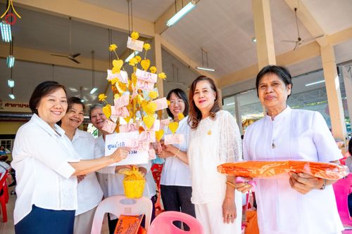 ภาพ No.192230:พิธีทอดผ้าป่าทำนุบำรุงศาสนสถาน ณ วัดเทพพล แขวงบางพรม เขตตลิ่งชัน กรุงเทพมหานคร ในโครงการธรรมยาตรา กตัญญูบูชา มหาปูชนียาจารย์ พระมงคลเทพมุนี(สด จนฺทสโร) พระผู้ปราบมาร อนุสรณ์สถาน 7 แห่ง ปีที่ 13 วันที่ 9 มกราคม พ.ศ. 2568