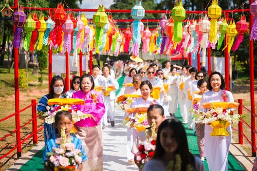 ภาพ No.94117:พิธีทอดกฐิน เพื่อสร้างกำแพงแก้วรอบวัด ณ วัดทุ่งเจริญธรรม อ.อมก๋อย จ.เชียงใหม่ วันที่ 10 พฤศจิกายน พ.ศ. 2566