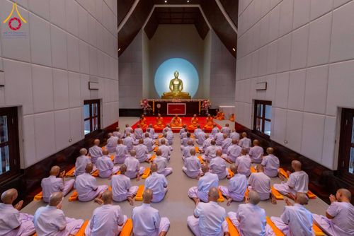 ภาพ No.275896:วันพุธที่ 3 ธันวาคม พ.ศ. 2568 พิธีบรรพชาอุปสมบท โครงการอุปสมบทบูชาธรรมมหาปูชนียาจารย์ ปี 2568 ณ โบสถ์พระไตรปิฏก วัดพระธรรมกาย