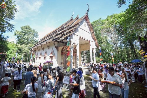 ภาพ No.268378:วันที่ 25 ตุลาคม พ.ศ. 2568 พิธีทอดกฐินสามัคคีทั่วไทย ณ วัดเขาลาดวนาราม(เขาแย้)  ต.ห้วยแห้ง อ.แก่งคอย จ.สระบุรี โดยคณะศิษยานุศิษย์ บูชาธรรม 81 ปี หลวงพ่อธัมมชโย