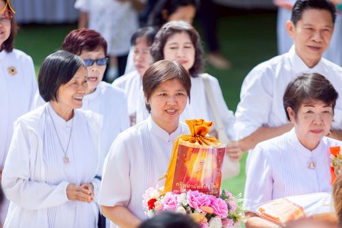 ภาพ No.254133:วันที่ 12 ตุลาคม พ.ศ. 2568 พิธีทอดกฐินสามัคคีทั่วไทย 30,000 วัด โดยคณะศิษยานุศิษย์ บูชาธรรม 81 ปี หลวงพ่อธัมมชโย ณ วัดเสาธงหิน อ.บางใหญ่ จ.นนทบุรี