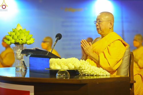 ภาพ No.83970:พิธีสวดมนต์บทธัมมจักกัปปวัตตนสูตร ครบ 5,481,000,000 จบ ในวันอาทิตย์ที่ 2 กรกฎาคม พ.ศ. 2566 ณ วัดพระธรรมกาย