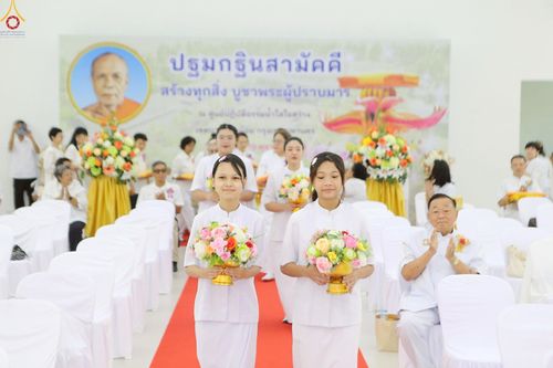 ภาพ No.258567:วันที่ 19 ตุลาคม พ.ศ. 2568 พิธีทอดกฐินสามัคคีทั่วไทย 30,000 วัด โดยคณะศิษยานุศิษย์ บูชาธรรม 81 ปี หลวงพ่อธัมมชโย ณ ศูนย์ปฎิบัติธรรมน้ำใสใจสว่าง  เขตบางกอกน้อย กรุงเทพมหานคร