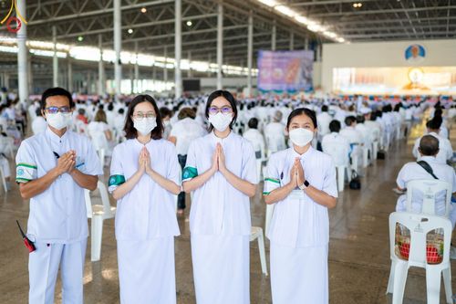 ภาพ No.102349:พิธีถวายอุปกรณ์ทำความสะอาด ณ บ้านแก้วเรือนทองคุณยายอาจารย์ฯ วัดพระธรรมกาย วันเสาร์ที่ 16 ธันวาคม พ.ศ. 2566