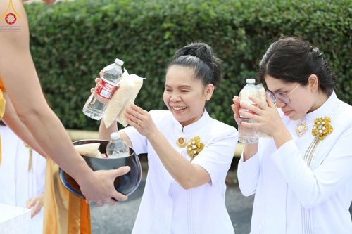 ภาพ No.100365:พิธีทอดกฐินบรมจักรพรรดิ ณ วัดพระธรรมกายเท็กซัส รัฐเท็กซัส สหรัฐอเมริกา วันอาทิตย์ที่ 12 พฤศจิกายน พ.ศ. 2566