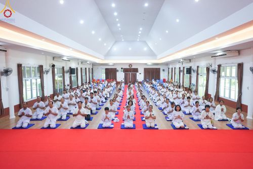 ภาพ No.153774:โครงการอบรมอุบาสก อุบาสิกาแก้ว รุ่นที่ 1 ผู้แทนทอดกฐินสามัคคี 30,000 วัดทั่วไทย ระหว่างวันที่ 6-8 กันยายน พ.ศ. 2567 ณ ศูนย์ปฏิบัติธรรมลำปาง