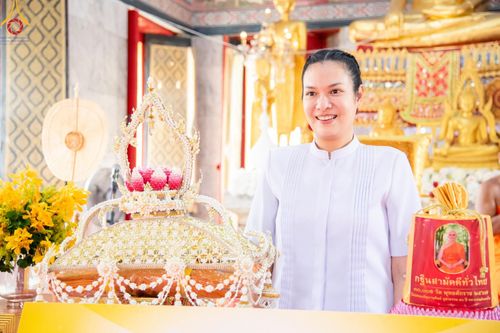 ภาพ No.165053:พิธีทอดกฐิน ณ วัดใหม่พิเรนทร์ แขวงวัดอรุณ เขตบางกอกใหญ่ กรุงเทพมหานคร ในโครงการกฐินสามัคคีทั่วไทย 30,000 วัด บูชาธรรม 80 ปี หลวงพ่อธัมมชโย โดยคณะศิษยานุศิษย์วัดพระธรรมกาย วันที่ 20 ตุลาคม พ.ศ. 2567