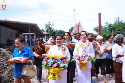 ภาพ No.97329:พิธีทอดกฐินสามัคคีทั่วไทย 5,000 วัด ณ วัดวังวัดวนาราม จ.ลพบุรี วันที่ 11 พฤศจิกายน พ.ศ. 2566