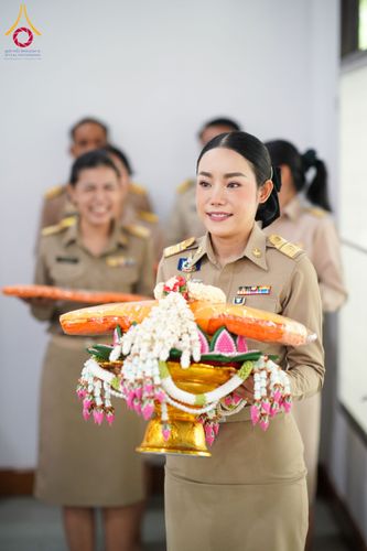 ภาพ No.176545:ชมรมกำนัน ผู้ใหญ่บ้านฯ อ.คลองหลวง ทอดผ้าป่าสมทบโครงการกฐินสามัคคีทั่วไทย 30,000 วัด วันที่ 4 พฤศจิกายน พ.ศ. 2567 ณ วัดพระธรรมกาย อ.คลองหลวง จ.ปทุมธานี