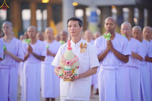 ภาพ No.180494:พิธีบรรพชาอุปสมบท โครงการอุปสมบทบูชาธรรมมหาปูชนียาจารย์ ประจำปีพุทธศักราช 2567 วันเสาร์ที่ 7 ธันวาคมพ.ศ. 2567 ณ วัดพระธรรมกาย จ.ปทุมธานี